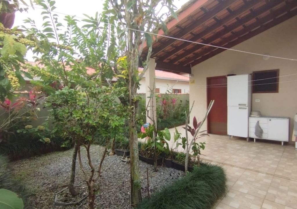 Imagem imóvel Casa com lindo jardim no Cibratel II Itanhaém SP