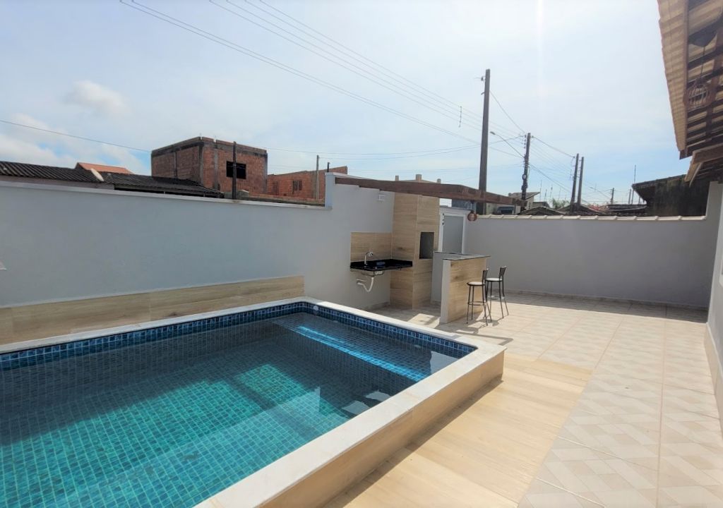 Imagem imóvel Casa com piscina em Itanhaém-SP