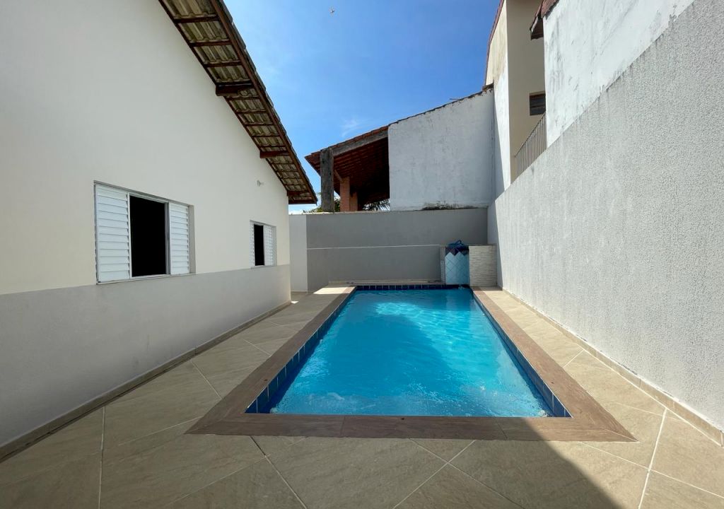 Imagem imóvel Casa com piscina no Cibratel II Itanhaém SP