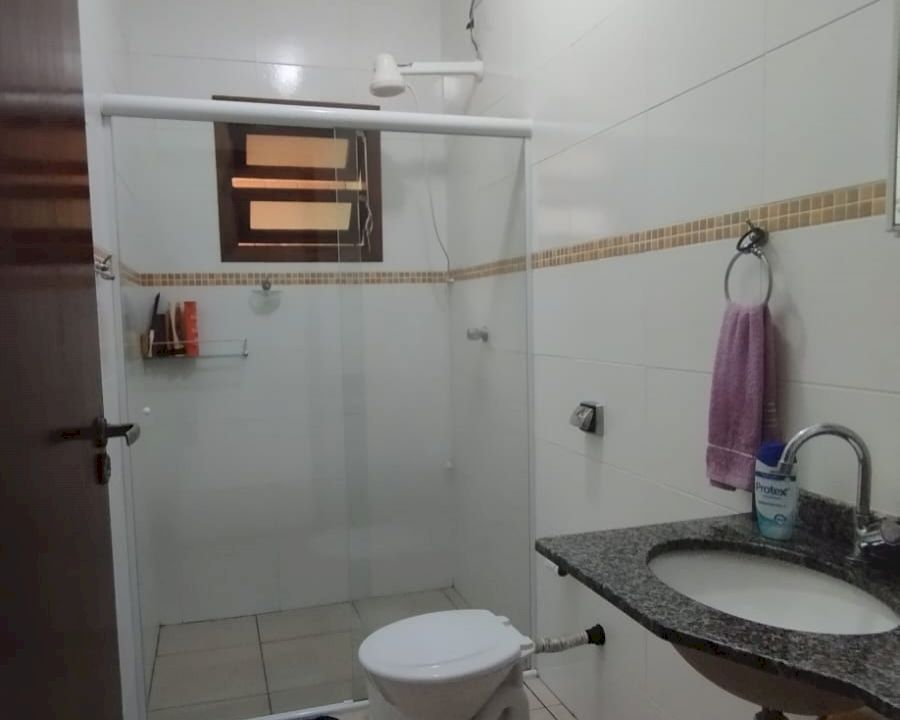 Imagem imóvel Casa À Venda em Itanhaém com 3 Dormitórios - Porteira Fechad