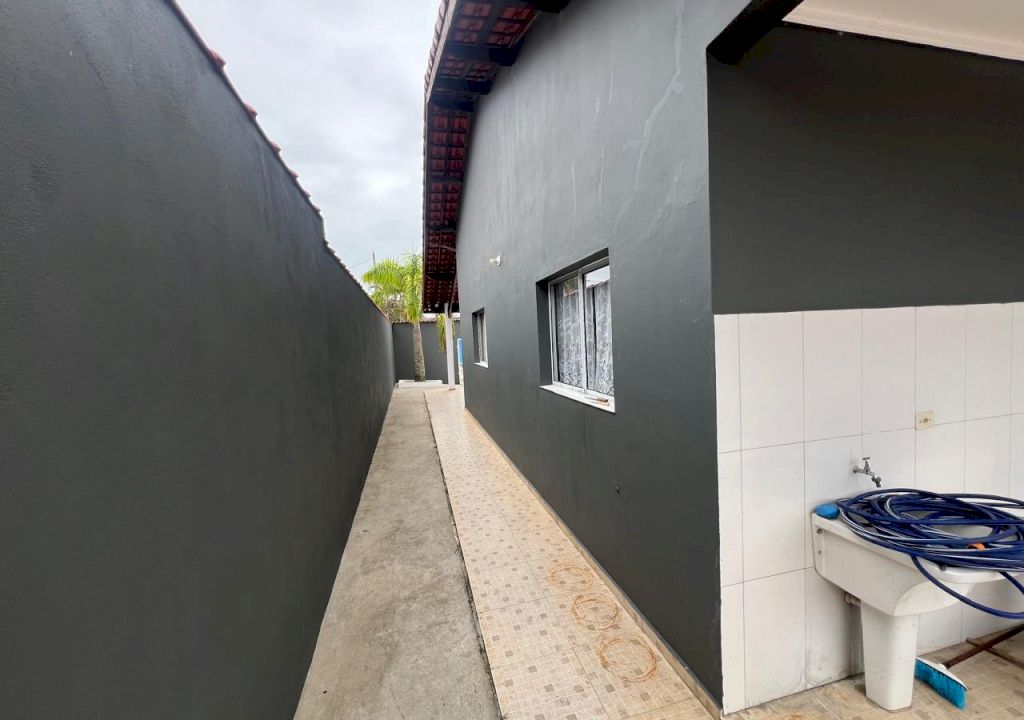 Imagem imóvel Casa À Venda em Itanhaém com 3 Dormitórios com piscina