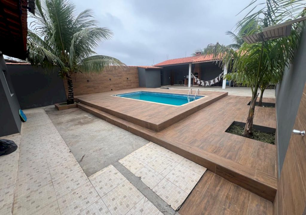 Imagem imóvel Casa À Venda em Itanhaém com 3 Dormitórios com piscina