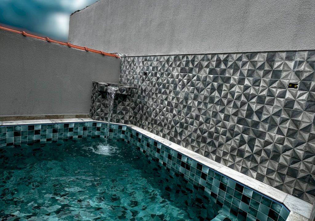 Imagem imóvel Casa À Venda em Itanhaém com 2 Dormitórios com piscina