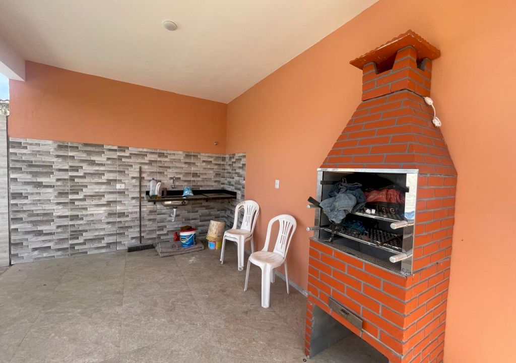 Imagem imóvel Casa À Venda em Itanhaém com 2 Dormitórios  sendo 01 suite