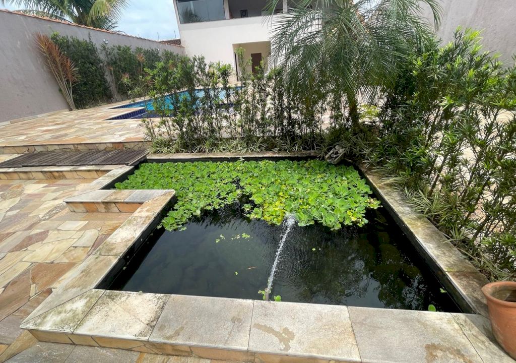 Imagem imóvel Sobrado com piscina, lago carpas e um lindo terreno em Itanh